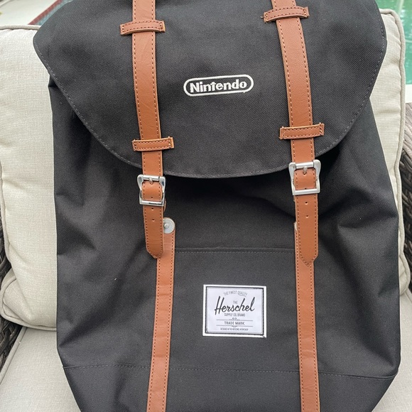 Herschel Backpack new - Picture 4 of 5